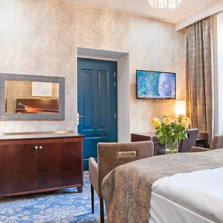 Belvedere & Otel