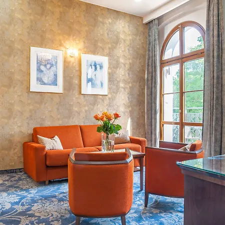 Belvedere & Otel