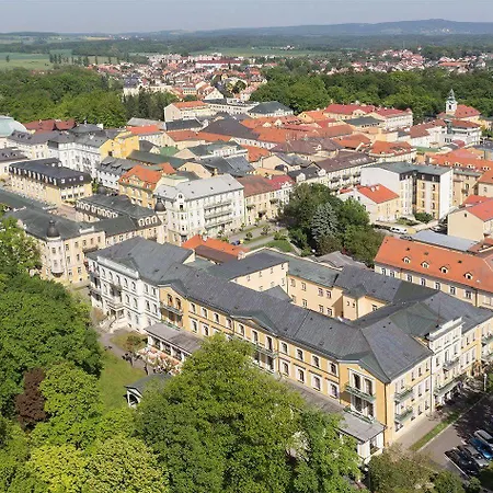 Belvedere & 3*