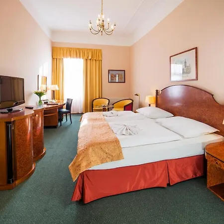 Hotel Belvedere &