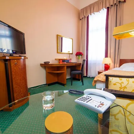 Hotel Belvedere & 3*