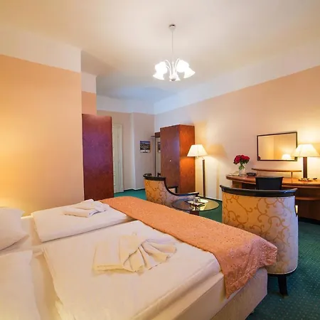 Otel Belvedere & Františkovy Lázně